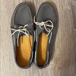 Grey Sperrys